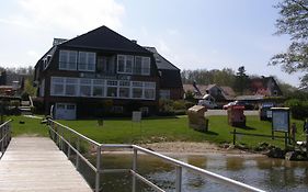 Hotel Fährhaus Niederkleveez